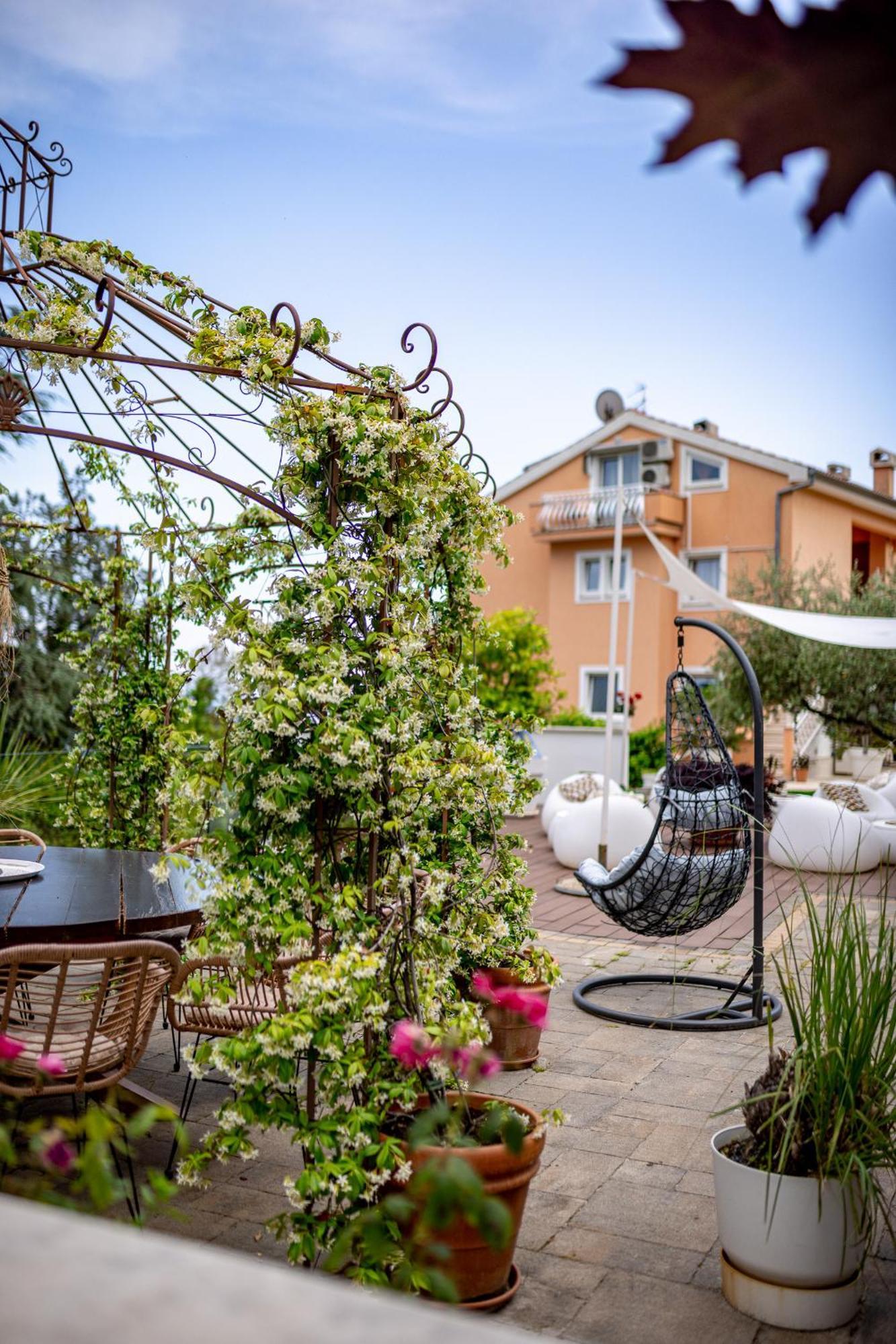 Villa Nada Lovran Extérieur photo