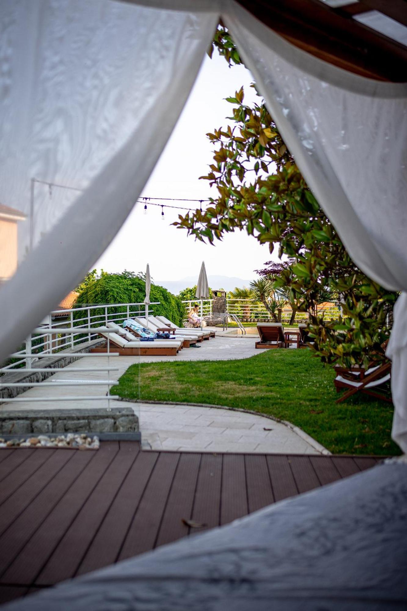 Villa Nada Lovran Extérieur photo