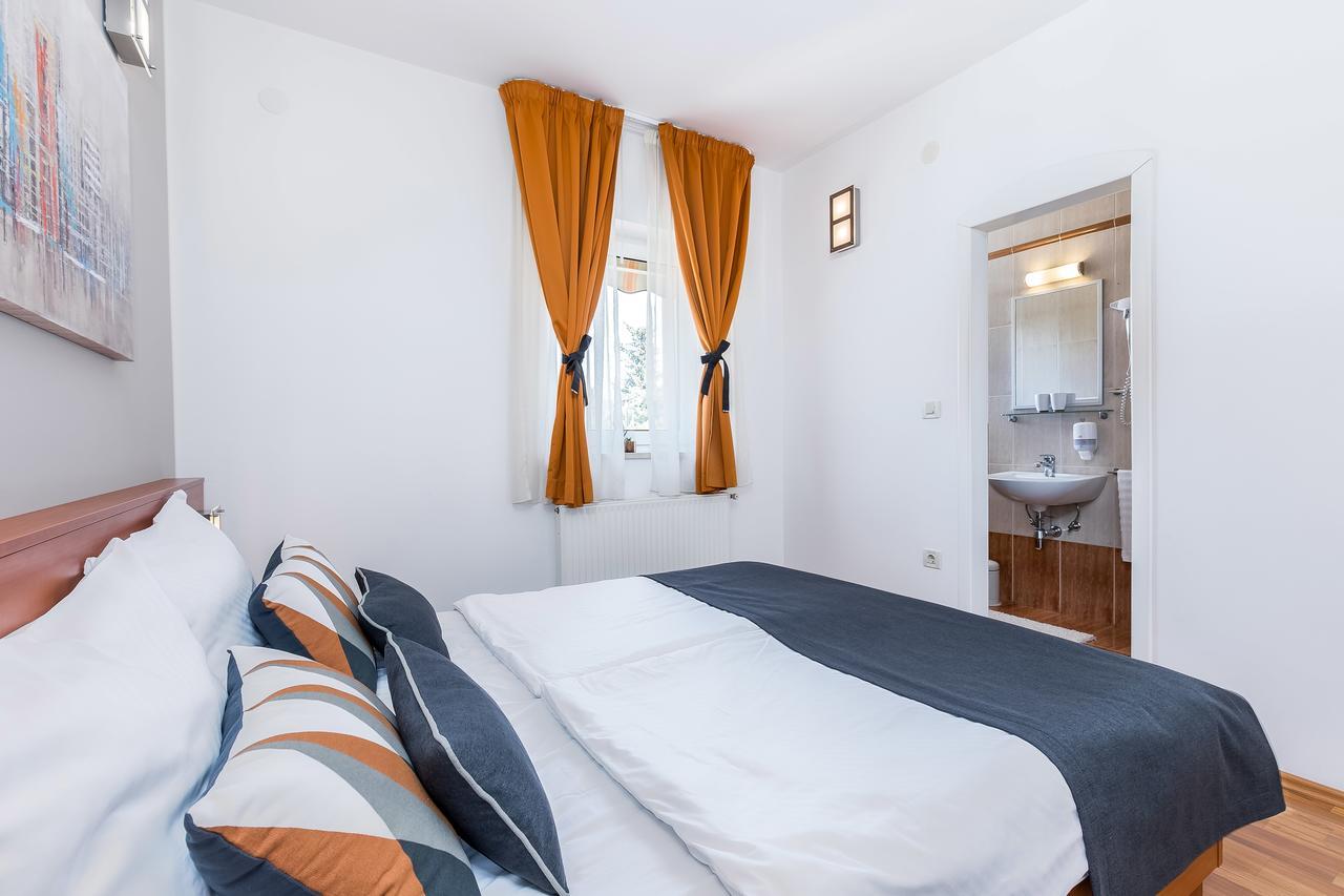 Villa Nada Lovran Extérieur photo