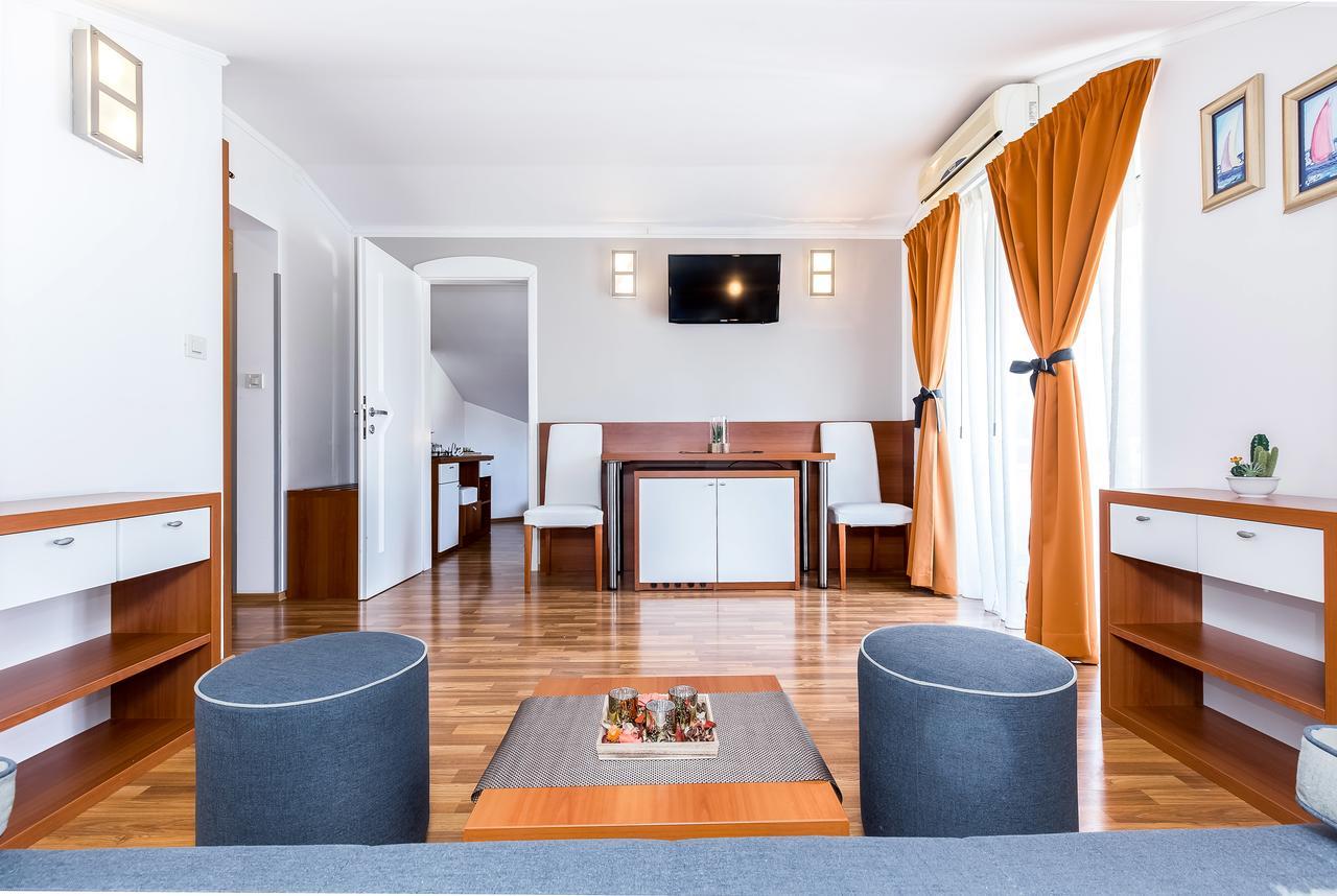 Villa Nada Lovran Extérieur photo